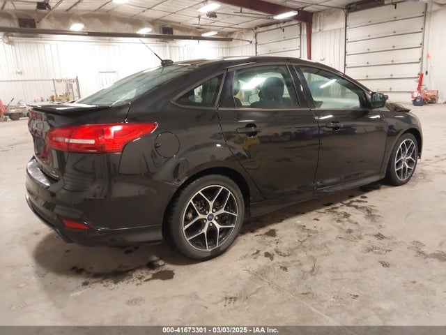 1FADP3F24FL255450 Ford FOCUS SE