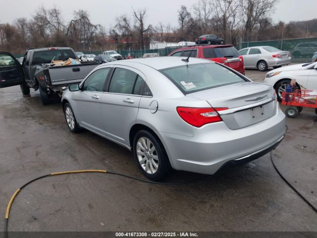 2011 CHRYSLER 200 1C3BC1FB8BN531262 Photo 2