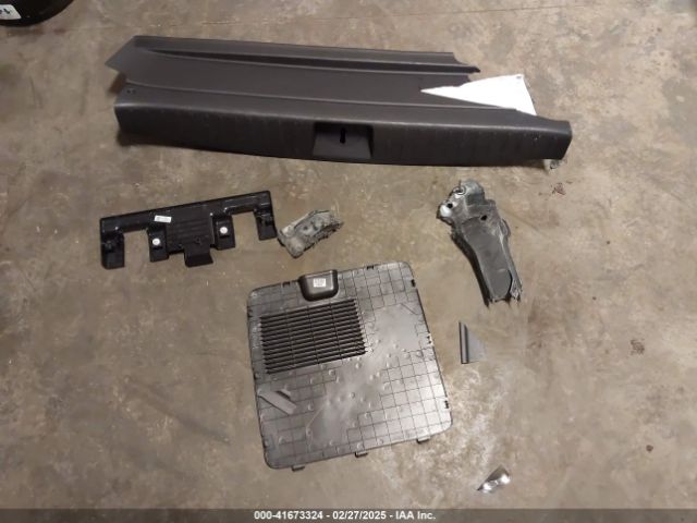 KNDNB4H38P6279484 KIA Carnival Mpv Lx Seat Package