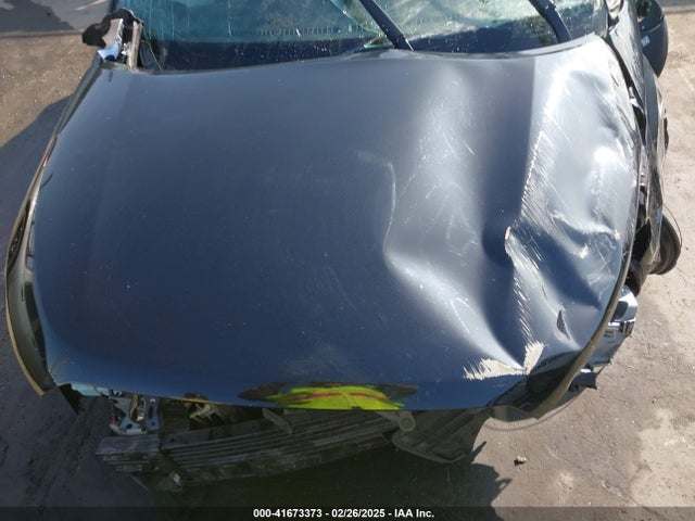 3N1CP5CU1KL564723 Nissan KICKS S