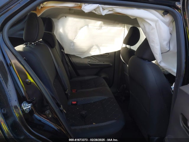3N1CP5CU1KL564723 Nissan KICKS S