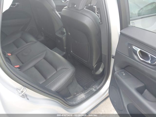 2023 VOLVO XC60 RECHARGE PLUG-IN HYBRID YV4H60DW3P1240046 Photo 7