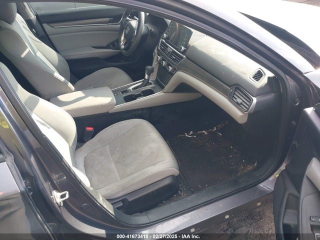 1HGCV1F18JA167045 Honda ACCORD LX