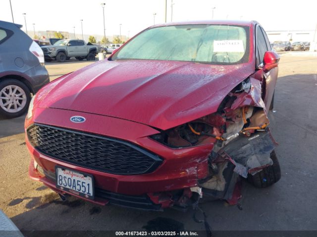 3FA6P0PU6HR275551 Ford Fusion Energi Se Luxury