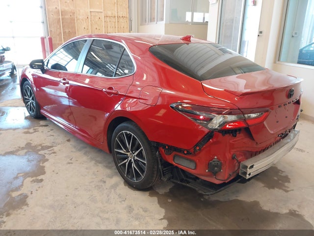 4T1T11BK2RU128871 Toyota CAMRY SE