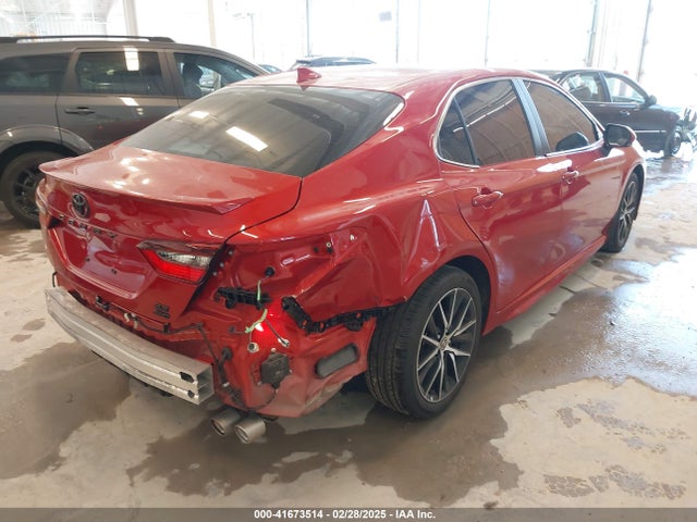 4T1T11BK2RU128871 Toyota CAMRY SE