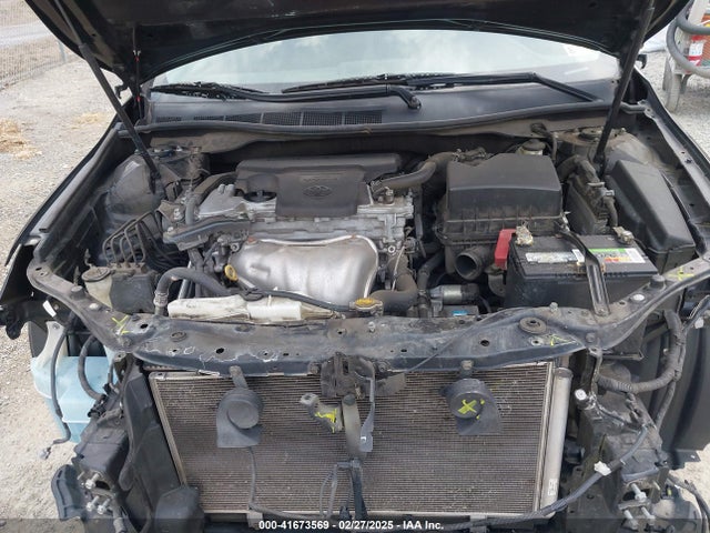 41673569 :رقم المزاد ، 4T1BF1FK1FU902594 vin ، 2015 Toyota Camry Se مزاد بيع