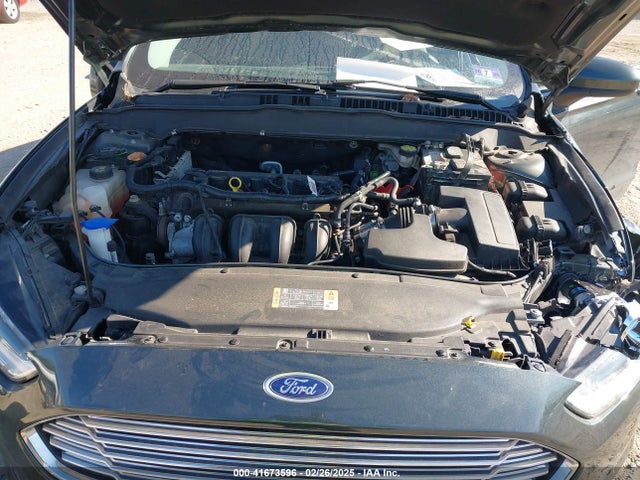 1FA6P0G75G5102048 Ford FUSION S