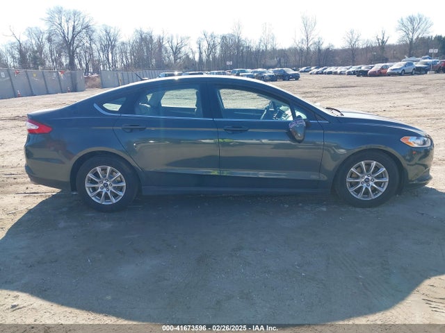 1FA6P0G75G5102048 Ford FUSION S