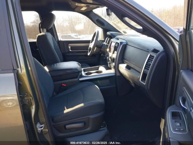 1C6RR7GT9MS596989 RAM 1500 Classic Warlock  4x4 6'4 Box