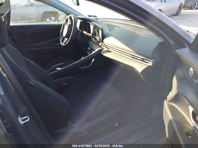 KMHLM4AG1PU617961 Hyundai ELANTRA SEL