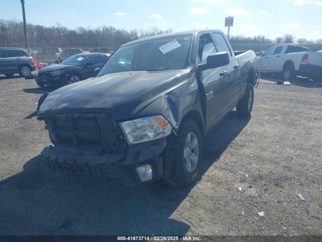 1C6RR7FG4HS706986 RAM 1500 Express  4x4 6'4 Box