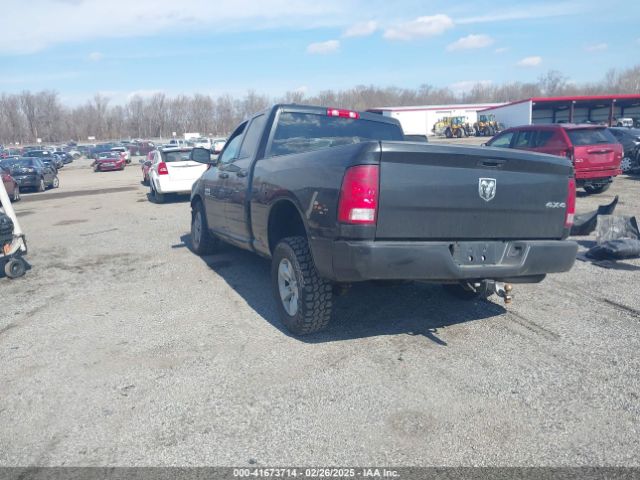 1C6RR7FG4HS706986 RAM 1500 Express  4x4 6'4 Box