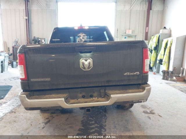 1C6RRFFG3NN345917 RAM 1500 Big Horn  4x4 5'7 Box