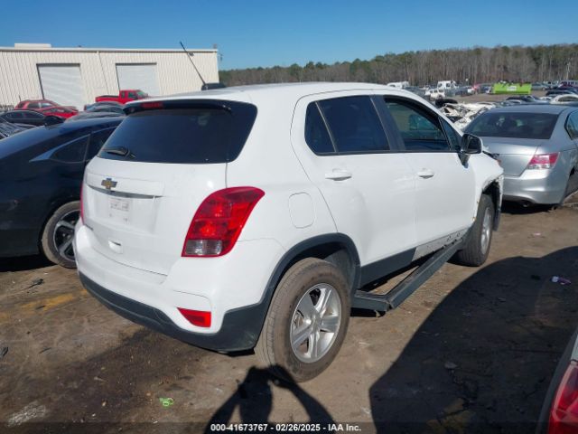 2022 CHEVROLET TRAX KL7CJNSM3NB513582 Photo 3