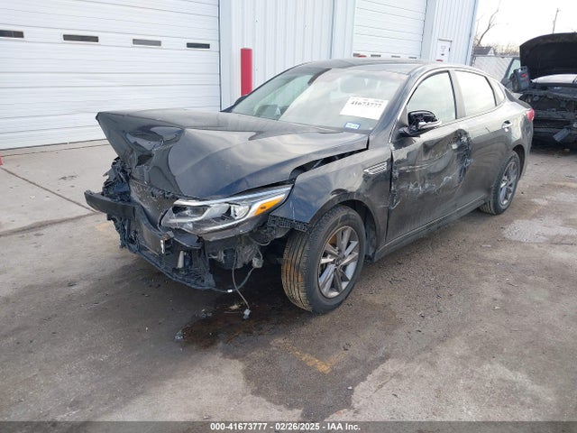 5XXGT4L33LG413665 KIA Optima Lx