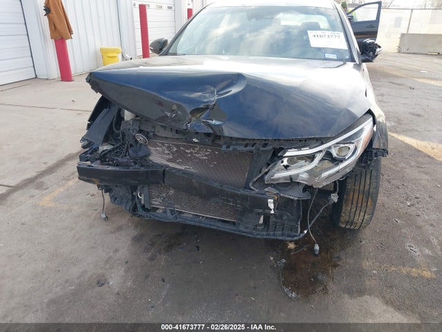 5XXGT4L33LG413665 KIA Optima Lx