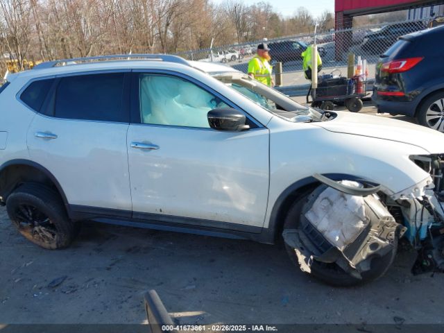 5N1AT2MV1KC705335 Nissan ROGUE SV