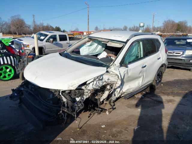 5N1AT2MV1KC705335 Nissan ROGUE SV
