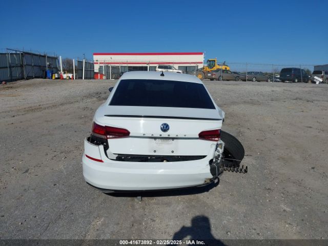 1VWMA7A39MC007031 Volkswagen Passat 2.0t R-line