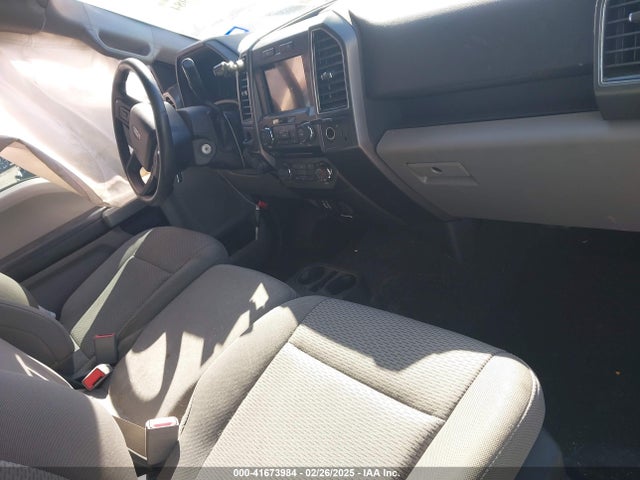 1FTEX1C50JKG10226 Ford F-150 Xlt