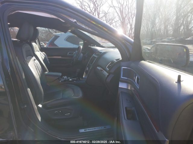 1FM5K8HT7JGB07466 Ford Explorer Platinum