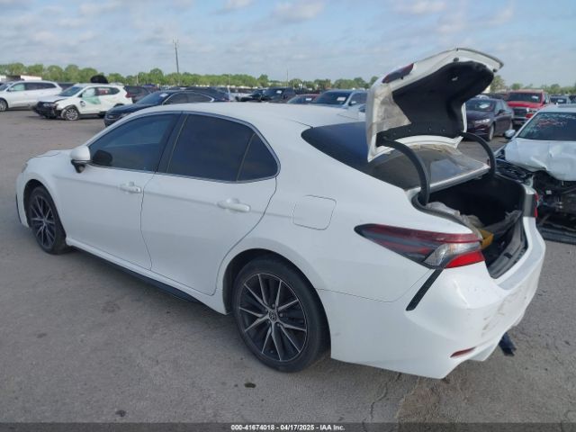 4T1T11AK6NU043253 Toyota CAMRY SE
