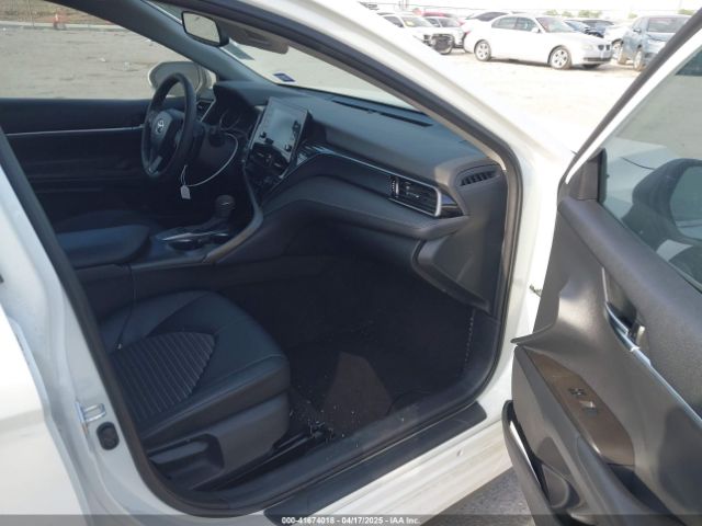 4T1T11AK6NU043253 Toyota CAMRY SE