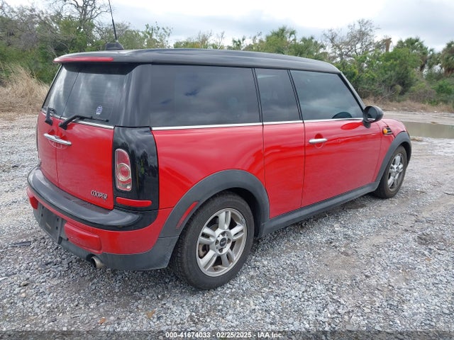 2013 MINI CLUBMAN WMWZF3C50DT490262 Photo 3