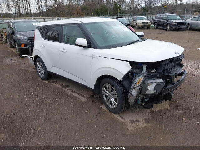 2020 KNDJ23AU6L7031623 главное изображение