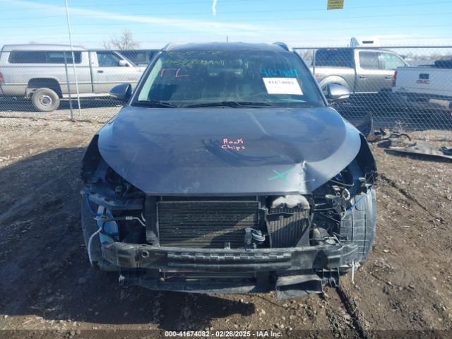 KM8J3CA29HU408462 Hyundai Tucson Sport