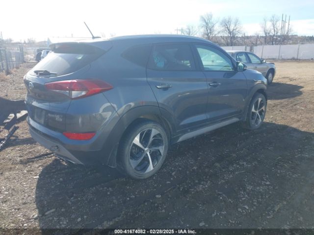 KM8J3CA29HU408462 Hyundai Tucson Sport