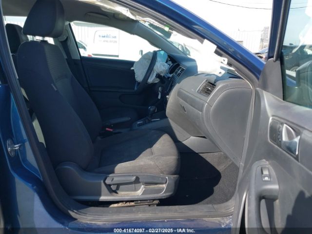 3VW267AJ9GM297118 Volkswagen Jetta 1.4t S