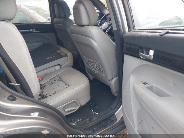 5XYKT4A62EG501290 KIA SORENTO LX
