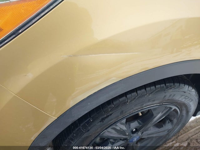 1FMCU9GX4EUE01300 Ford ESCAPE SE