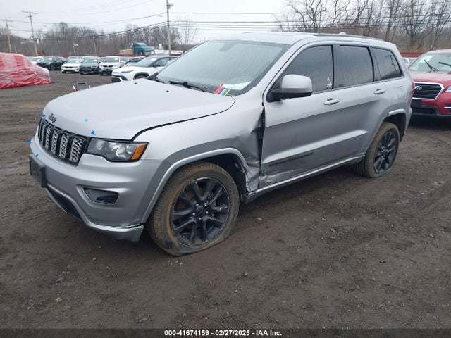 1C4RJFAG3JC500981 Jeep Grand Cherokee Altitude 4x4