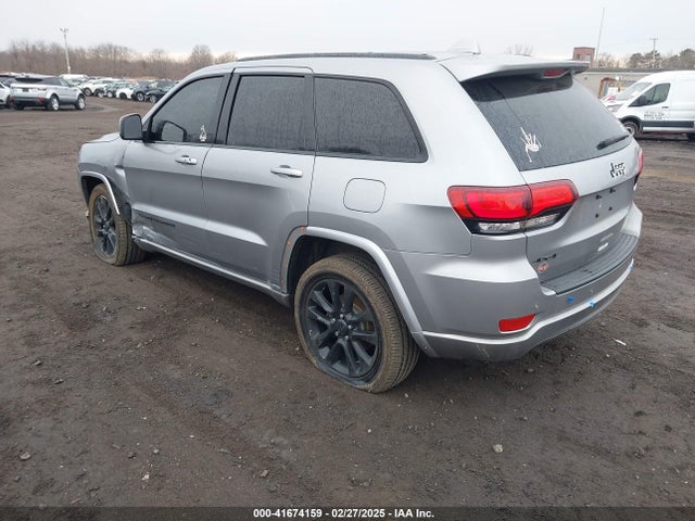 1C4RJFAG3JC500981 Jeep Grand Cherokee Altitude 4x4