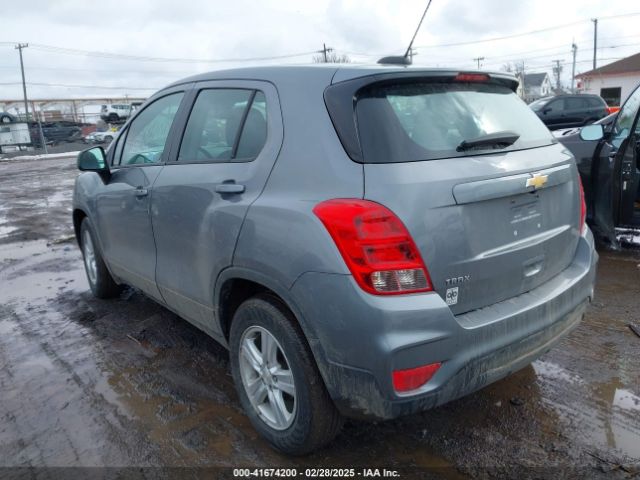 3GNCJKSB9LL307556 Chevrolet Trax Fwd Ls