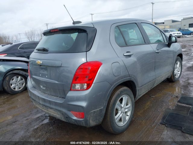 3GNCJKSB9LL307556 Chevrolet Trax Fwd Ls