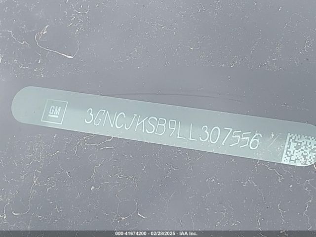 3GNCJKSB9LL307556 Chevrolet Trax Fwd Ls