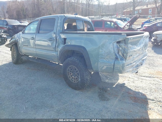 3TMCZ5AN4NM483524 Toyota Tacoma Sr5 V6