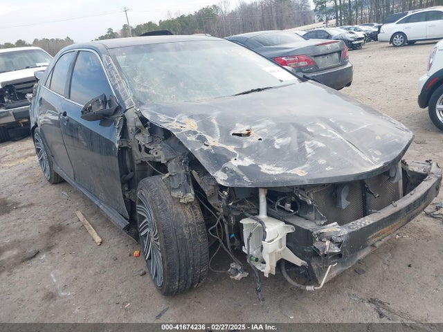4T1BF1FK8EU390038 Toyota CAMRY SE