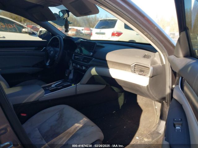 1HGCV1F13JA041823 Honda ACCORD LX