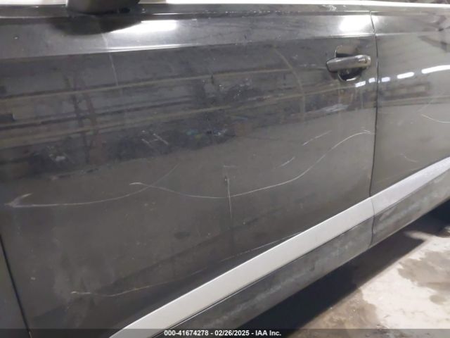 WA1LAAF78HD026784 Audi Q7 3.0t Premium