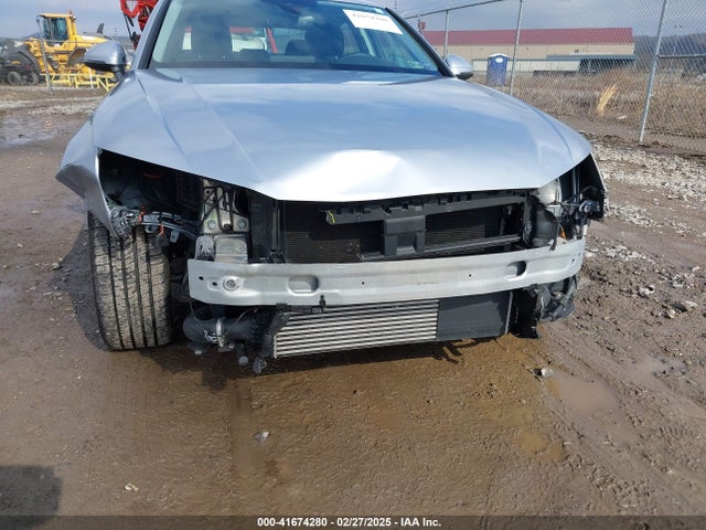 2017 AUDI A4 WAUENAF46HN014293 Photo 5