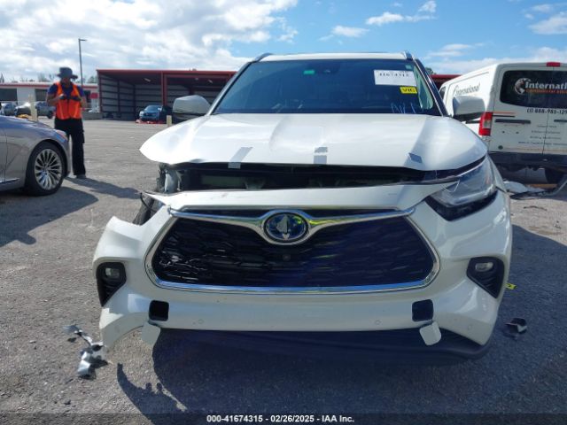 5TDYARAH2MS009326 Toyota Highlander Hybrid Limited