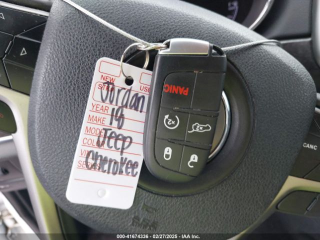 1C4RJEBG1JC480304 Jeep Grand Cherokee Limited 4x2