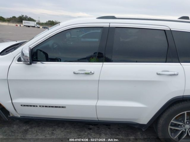 1C4RJEBG1JC480304 Jeep Grand Cherokee Limited 4x2
