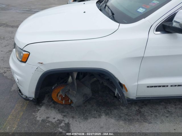 1C4RJEBG1JC480304 Jeep Grand Cherokee Limited 4x2