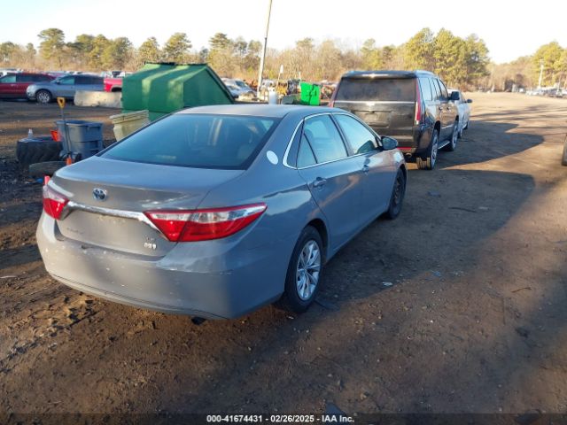 4T1BD1FK6FU151692 Toyota Camry Hybrid Le